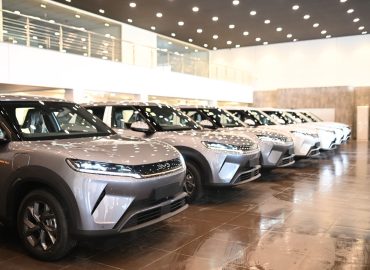 BYD-MMC Delivers 100 Atto 2 Vehicles Across Pakistan in a Single Day